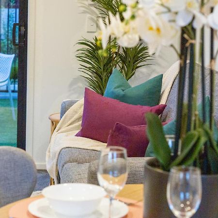Appartement Urban Elegance - 2 Bed, 2 Bath In The Cbd à Christchurch Extérieur photo